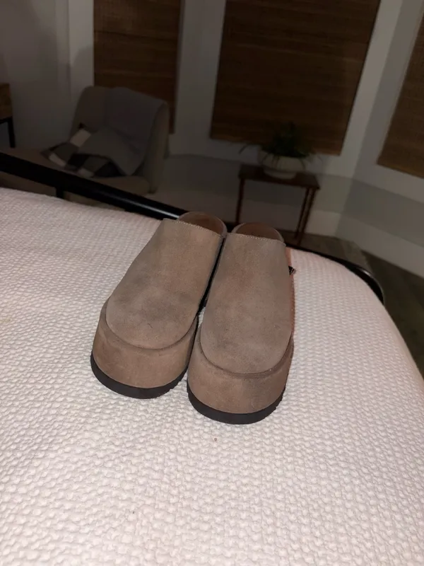 Free People Clogs - Image 3