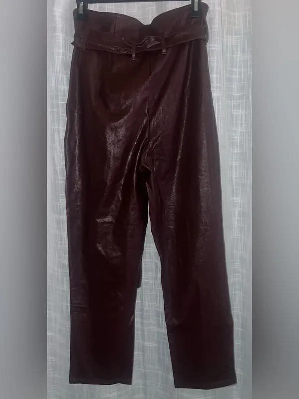 NWOT Commando Faux Leather Paperbag Waist Pants in Oxblood Belt size small - Image 7