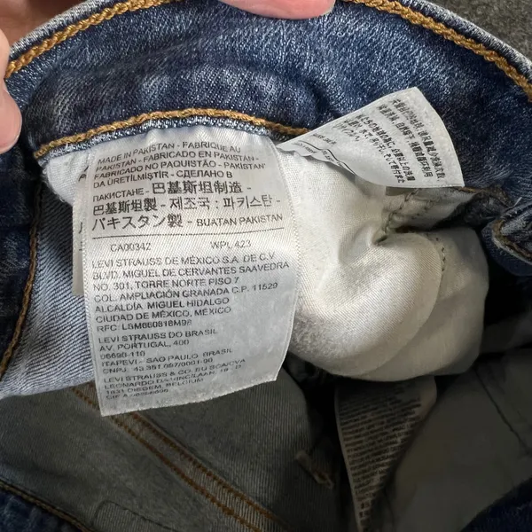 Levis Wedgie Skinny Jeans 28 Medium Wash Distressed Raw Hem High Rise Denim - Image 13