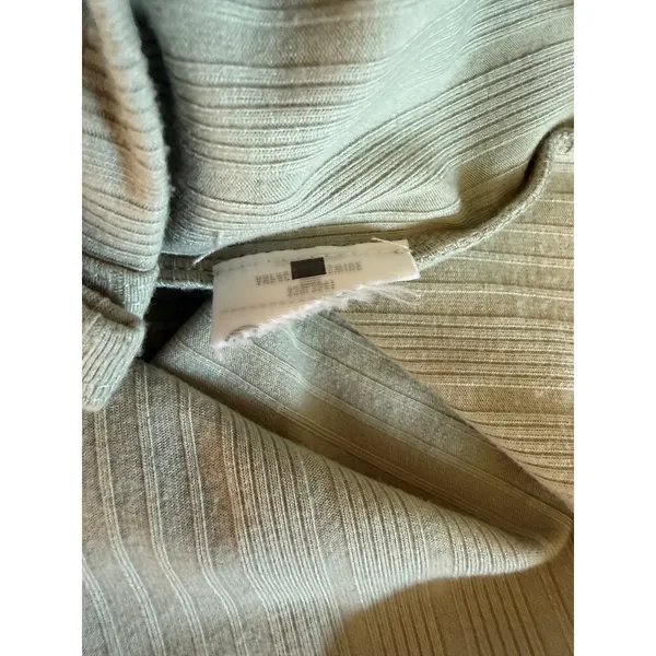 Hollister‎ Sage Green Ribbed Button Front Long Sleeve Cropped Top Womens Medium - Image 8