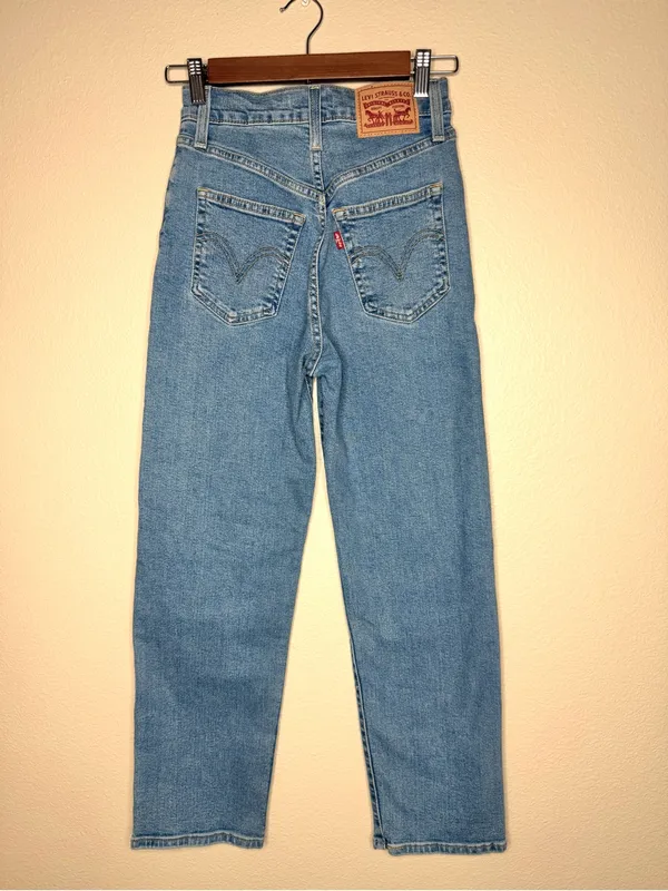 Levi's Women Ribcage Straight Ankle Women's Jeans 24 Capsule Wardrobe Minimalist - Image 6