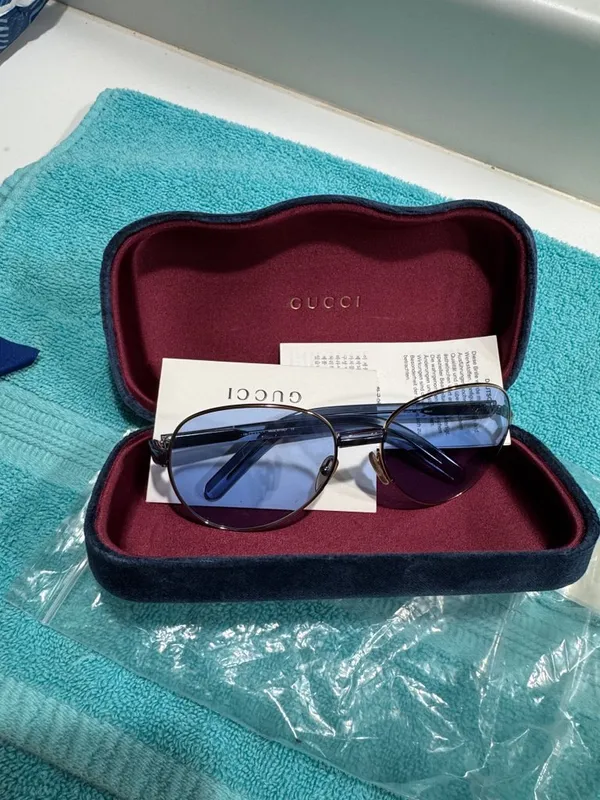 Gucci Gold Frame Blue Lenses Authentic Sunglasses - Image 11