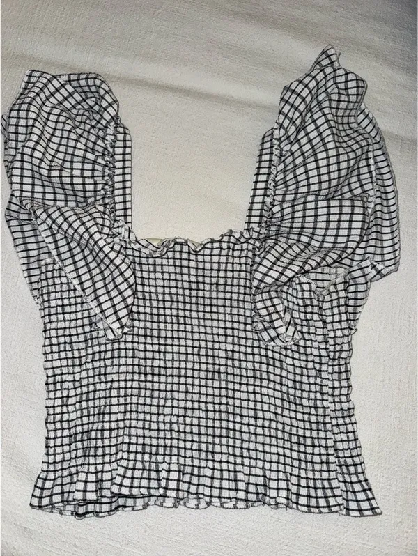 Anthropologie Maeve Crinkle Gingham Smocked Top - Image 5