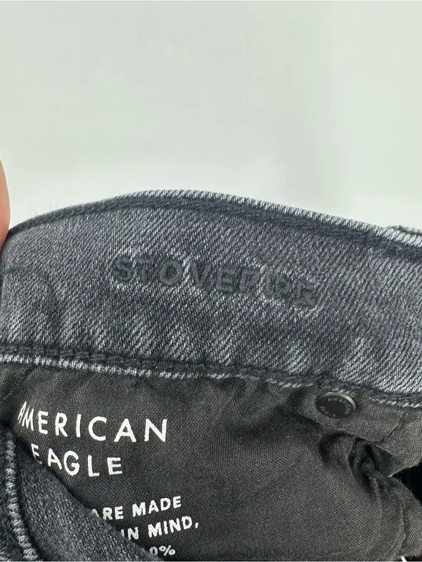 American Eagle Outfitters Black Strigid Stovepipe Shorts Size 00 Distressed - Image 8