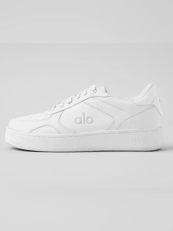 ALO Yoga White Recovery Mode Sneakers size 8.5 - Image 2