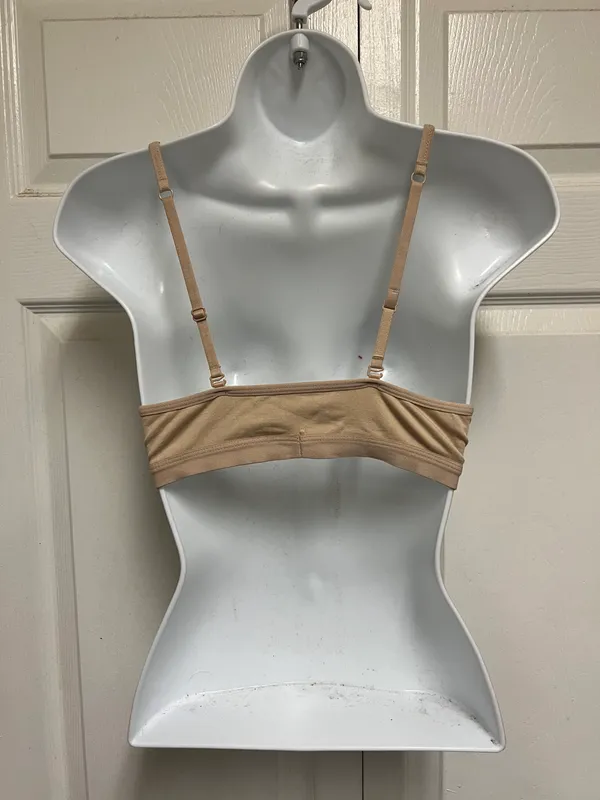 Cream Removable Padded Yoga Seamless V Neck Bralette - Image 8