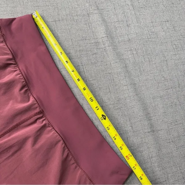 Lululemon Over & Above High Rise Train Short in Misty Merlot Size 12 - Image 10