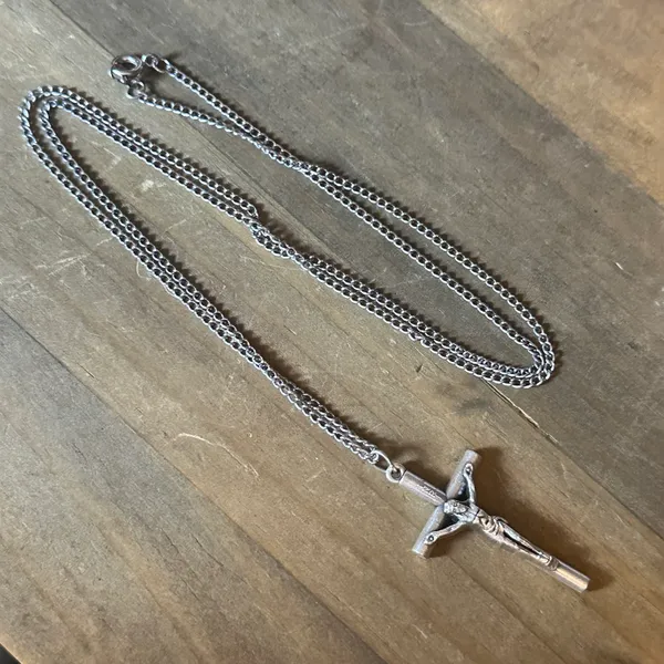 Vintage Italy Silver Crucifix Pendant Necklace - Image 5
