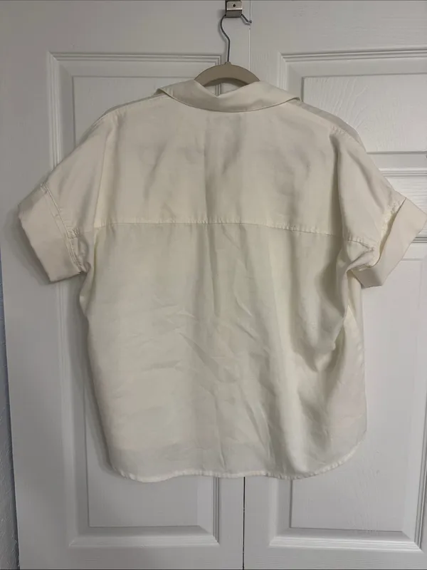 Madewell Off White Short-Sleeve Button-Down Shirt Size Small - Image 6