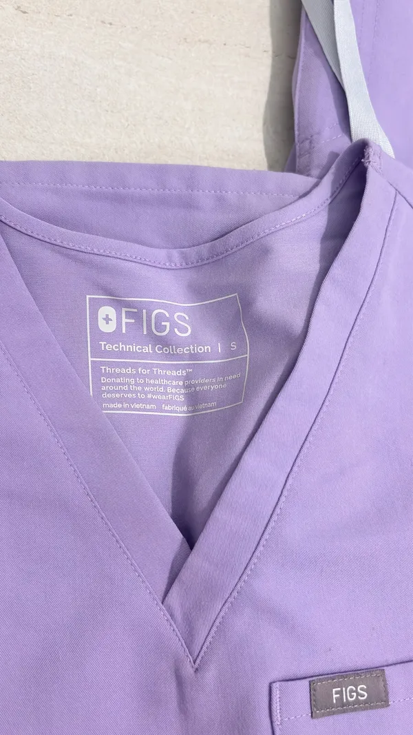 FIGS Scrubs Set - Image 2