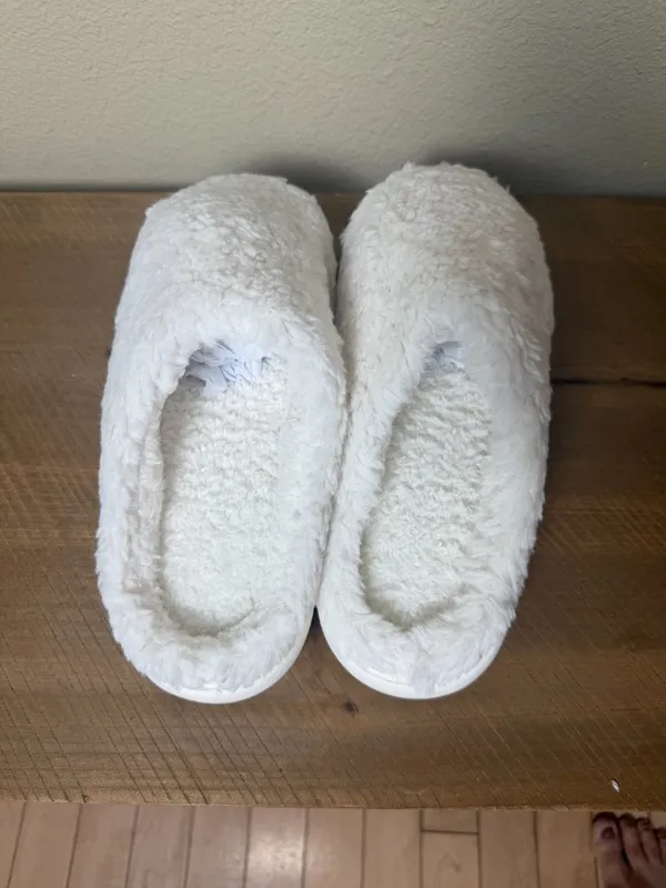 Nordic Peace Slippers Super Soft Size 40-41 Men's 7.5 Women's 9.5-10 NEW - Image 6