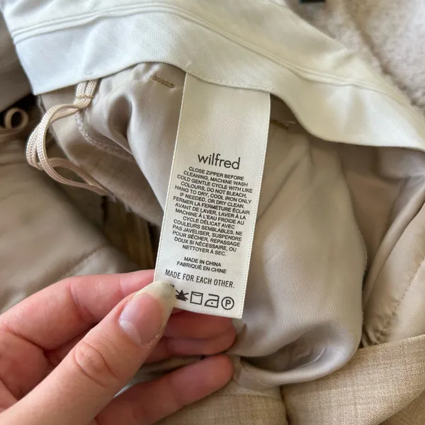 Aritzia Wilfred xsmall 00 tan beige straight leg high waisted tailored trousers - Image 4