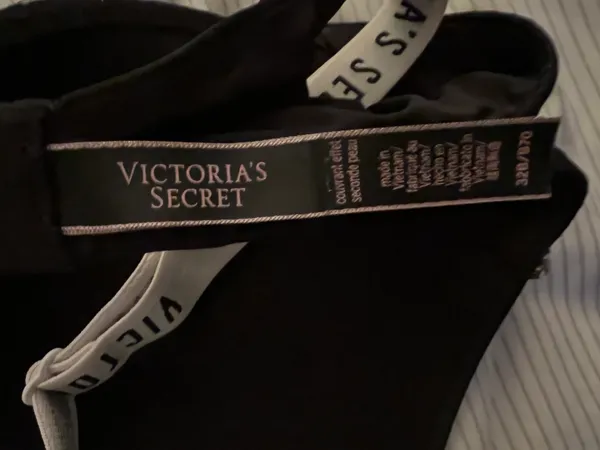 Victoria's Secret Bra - Image 2