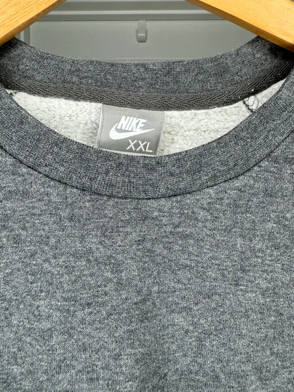 Nike Vintage Gray Crewneck - Image 2