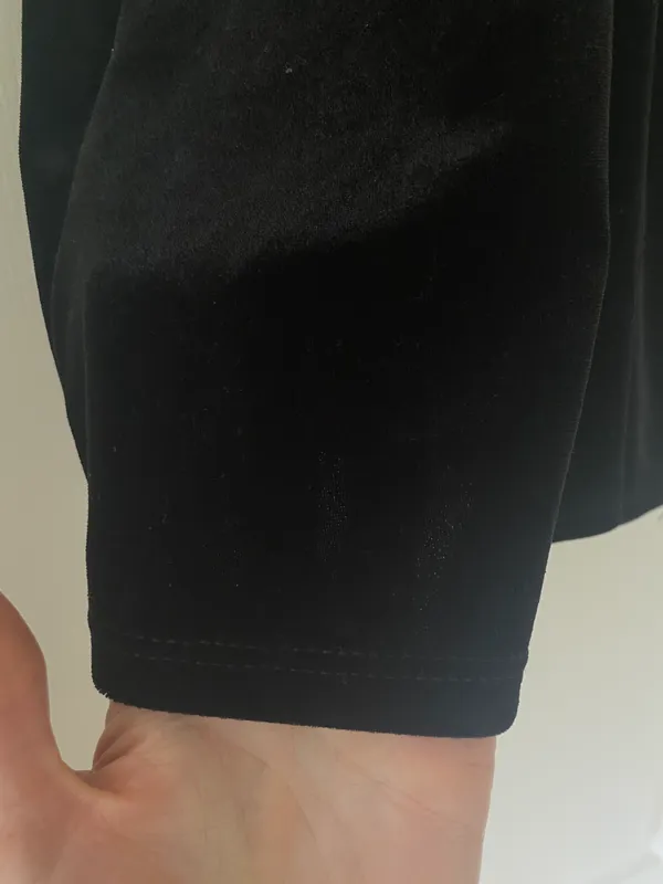 Snap Black Velvet Tank Top - Image 8