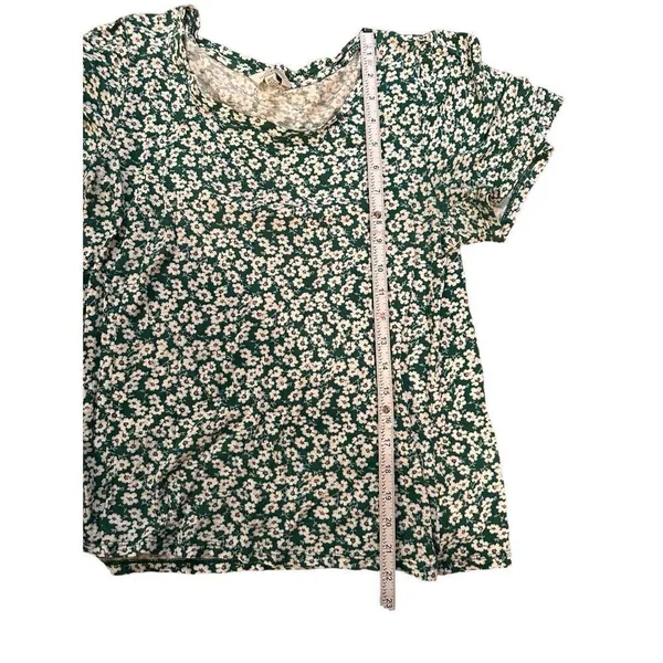 Adorable Lucky Brand women’s casual green white‎ floral tee shirt sz M - Image 7