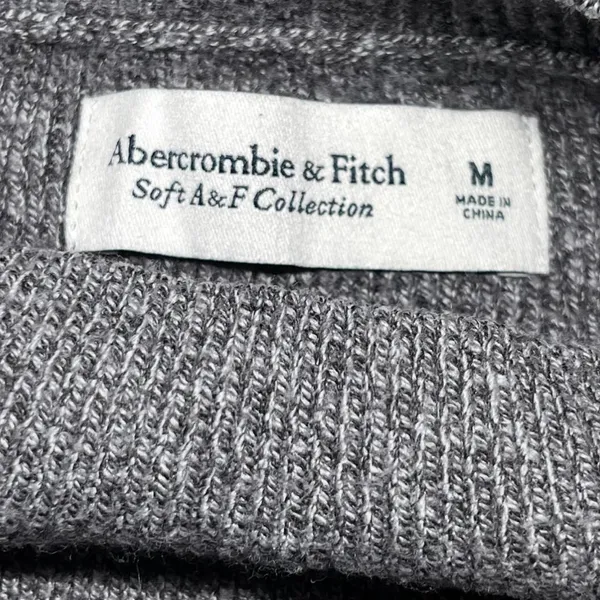 Abercrombie & Fitch Grey Crew Neck Sweater Size Medium Oversized Split Hem - Image 5