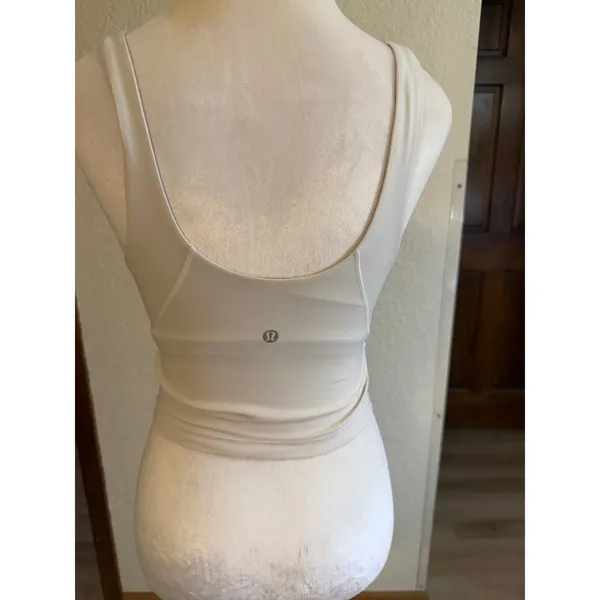 Lululemon Align Tank Top Women 4 White Opal Yoga Athletic Nulu Bra‎ Cropped - Image 4