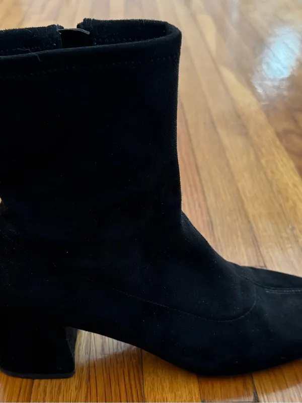 A New Day Black faux Suede Mid-Calf Block Heel round toes Boots, size 8.5 - Image 7