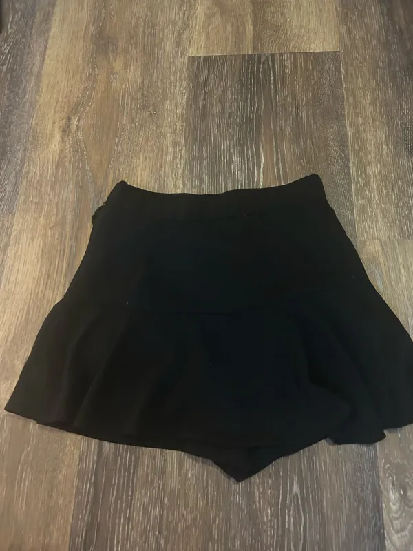 Boutique skirt - Image 3