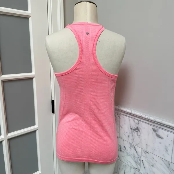 Lululemon Swiftly Tech Racerback Tank Top Running Yoga Pink Size 6 - Image 2