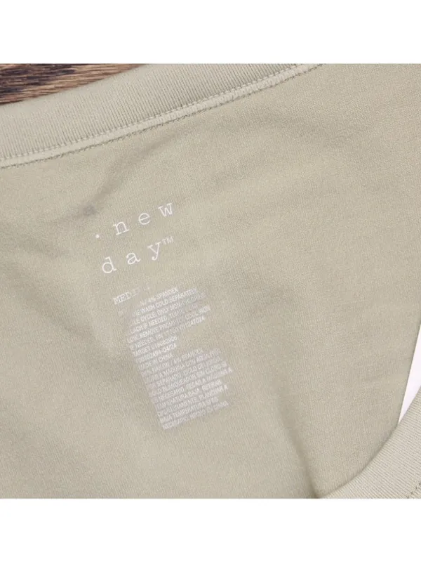 NWT A New Day Fit Seamless Short-Sleeve Square-Neck Baby T-Shirt Light Green M - Image 4