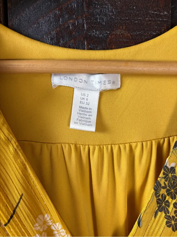 London Times Birds & Florals Smocked Midi Dress Size 2 - Image 8