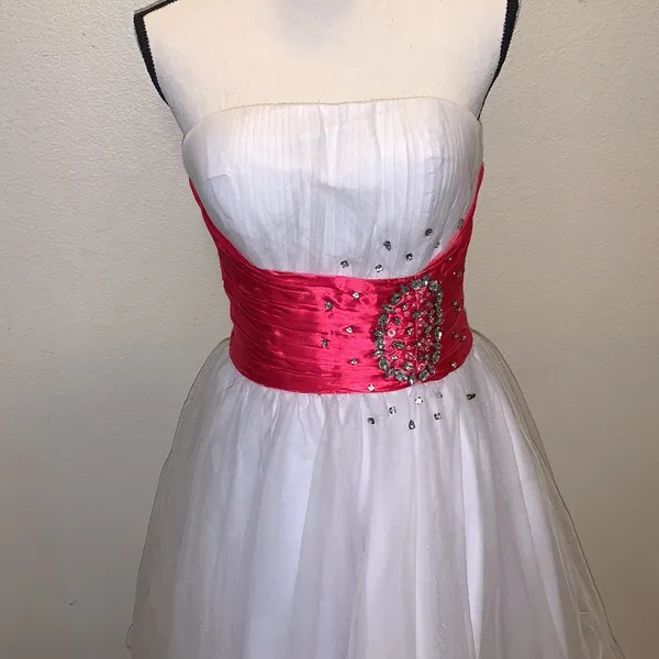 May Queen Couture white short ball gown formal dress - Image 2
