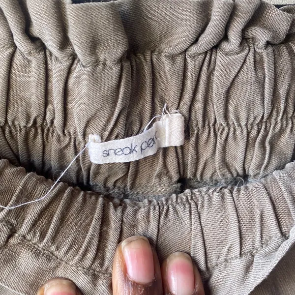 Sneak Peek Women's Cropped Pants - Olive - Image 2