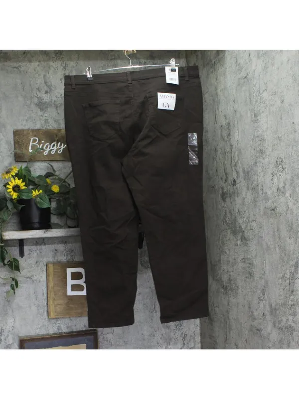 NWT Gloria Vanderbilt Amanda Classic Straight Leg Jeans Coffee Roast Brown 20W - Image 3