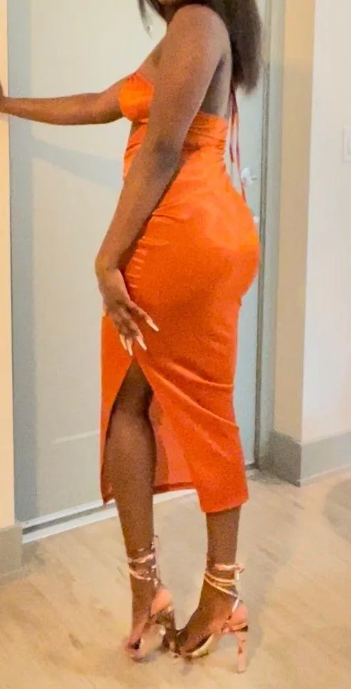 Pretty Little Thing Orange Dress - Image 2