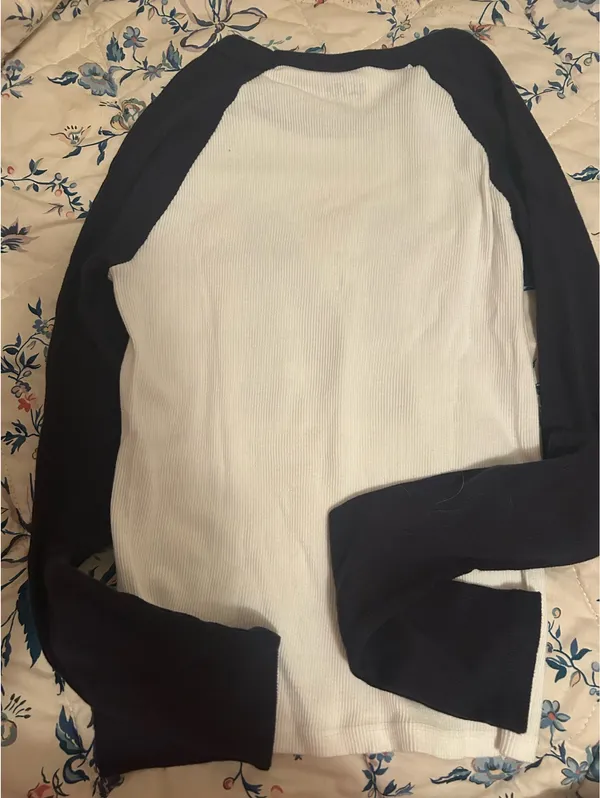 Brandy Melville Top - Image 2