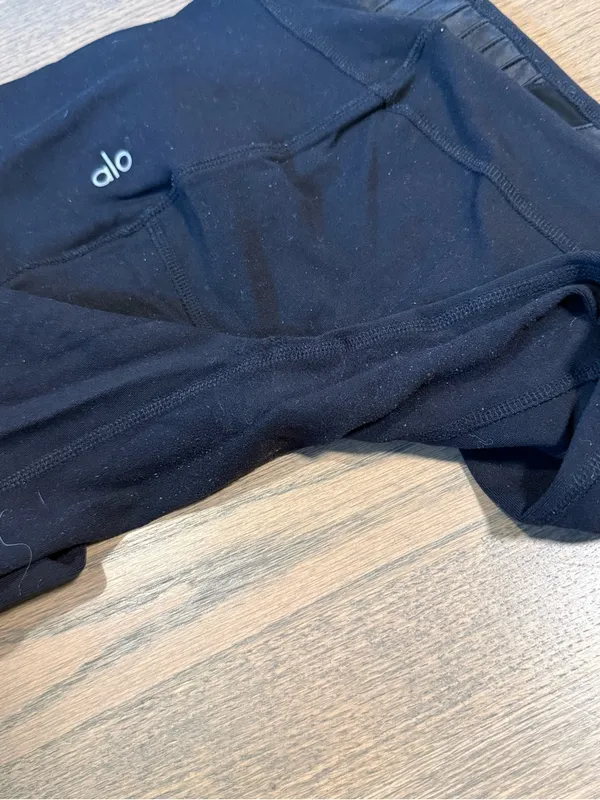 Alo High Waisted Moto Leggings Size Small to Medium - Image 4