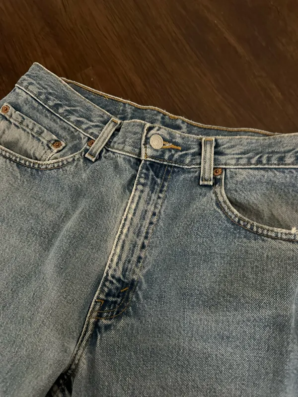 Levi’s Women’s Straight Leg Baggy Jeans - Image 2