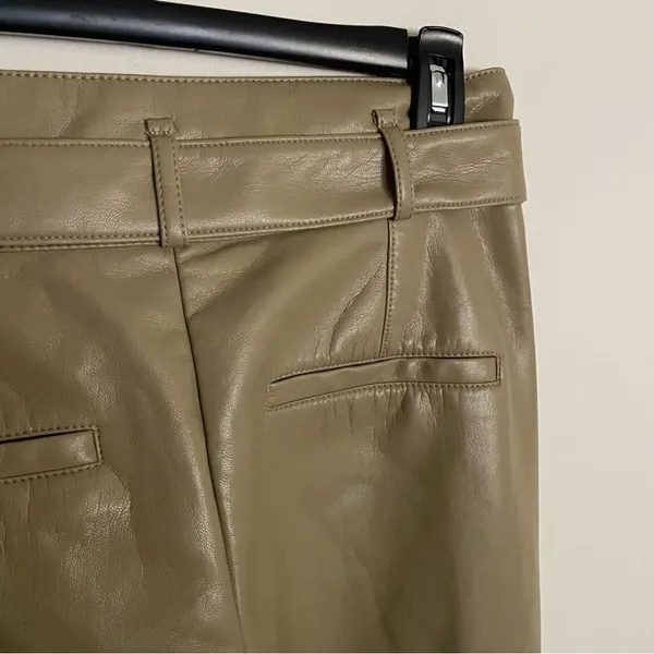 Aritzia Babaton Belted Vegan Leather Pant- Size 8 - Image 4