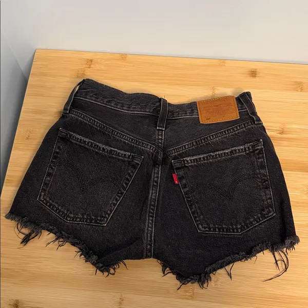 Levi's 501 24 Waist Women's Teen Girl Black Distressed Button Fly Denim Shorts - Image 9
