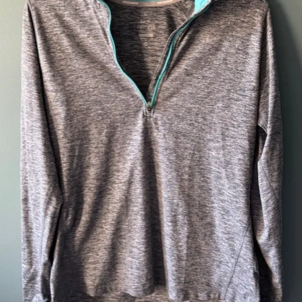 Nike Dri-FIT Element Women’s M Gray Teal Running 1/2 Zip Long Sleeve Pullover - Image 3