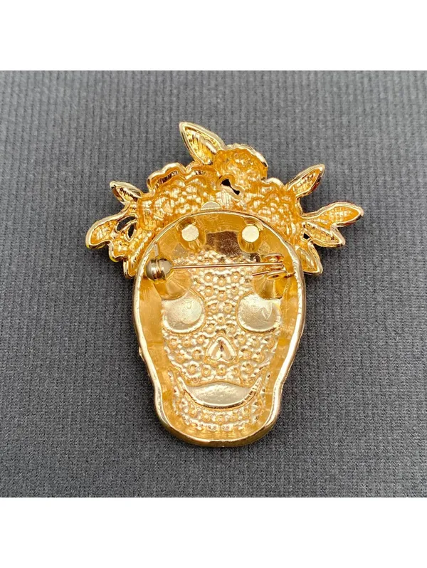 Halloween Skull with Wreath Enamel Brooch Pink - Image 3