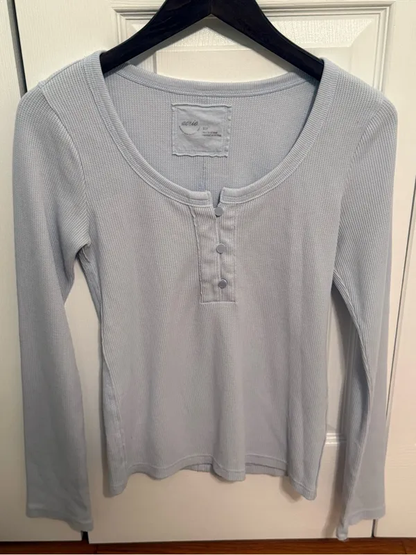 Aerie Essential Henley Layering Top in Light Blue - Image 2