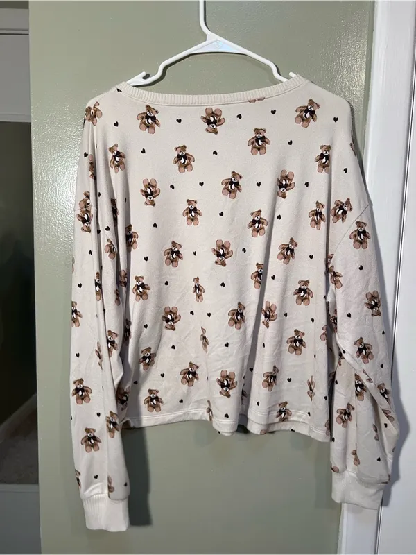 American Eagle Women’s Size Large Lounge Sweatshirt Beige Teddy Bear Print Heart - Image 8