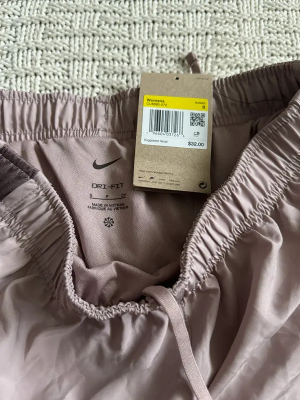 Nike Shorts - Image 2