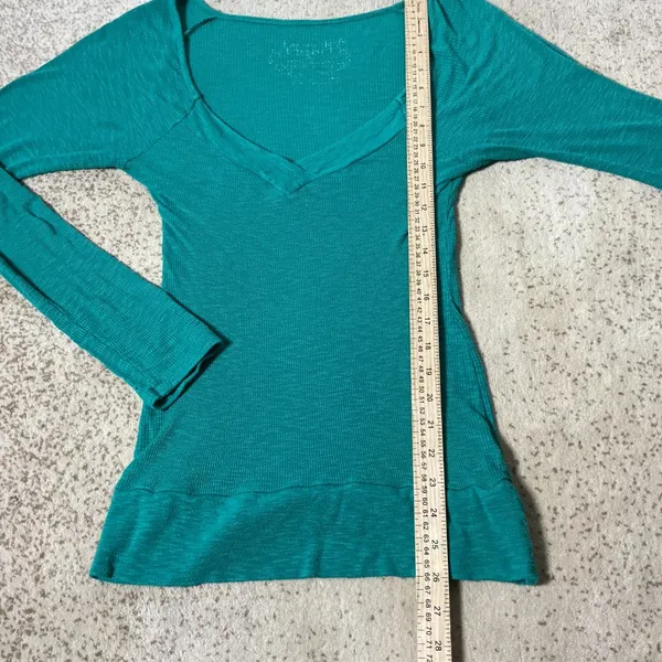 Free‎ People Indie Sleaze Green Waffle Knit Thermal Long Sleeve Top S 7S624 - Image 2
