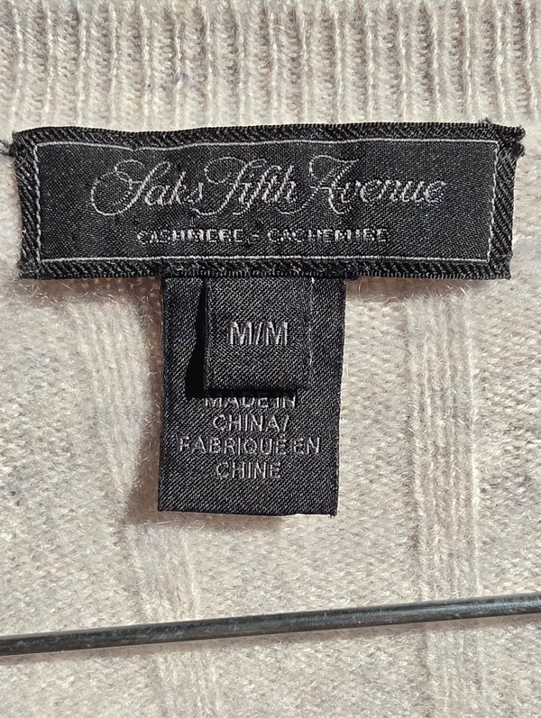 SAKS FIFTH AVENUE Heather Grey Cashmere Sweater M (Has Marks) - Image 2