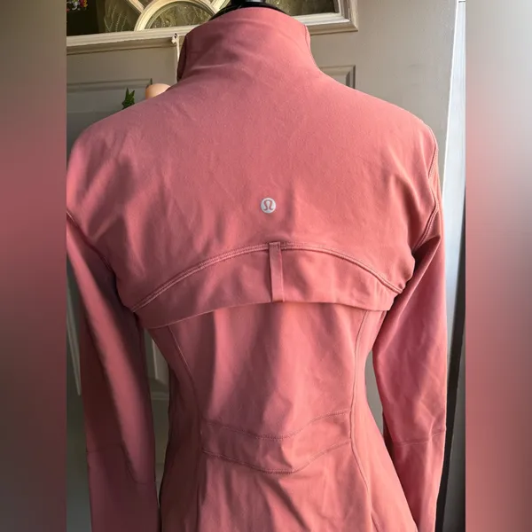 Lululemon Athletica Define fitness zipper jacket, size 12 - Image 8