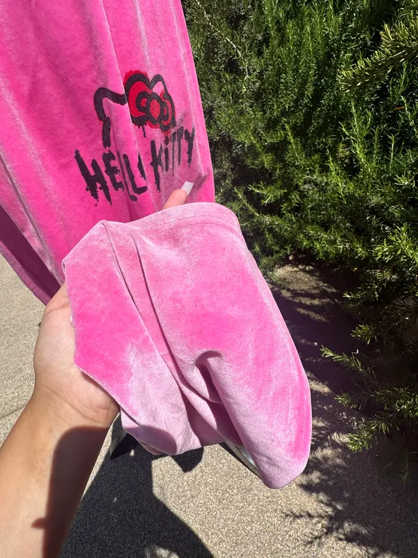 Hello Kitty ✨ velour track pants - Image 3