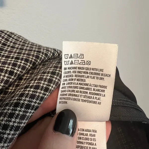 American Eagle Black and White Plaid Skirt Side Slit Size Large Fall Whimsigoth - Image 6