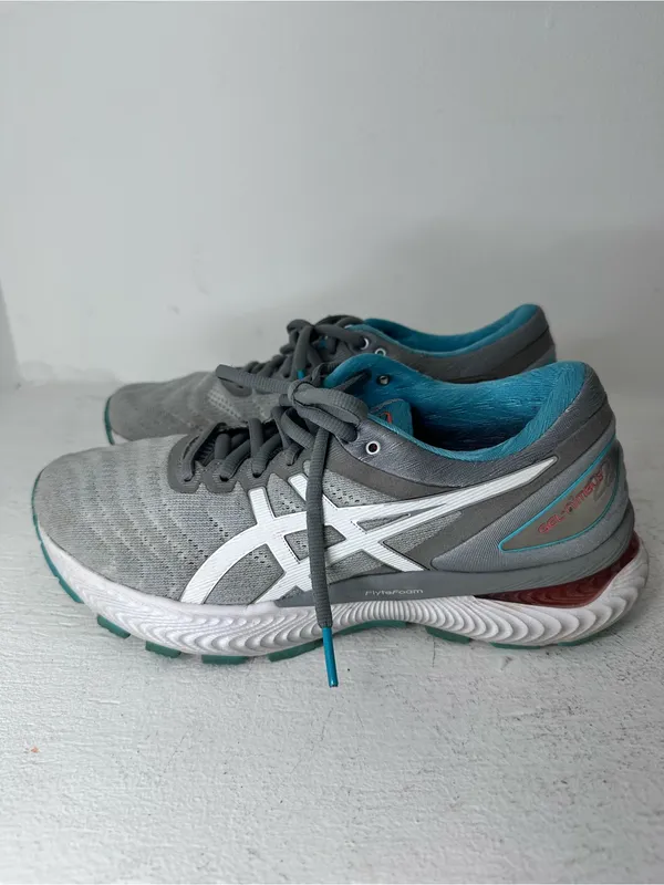Asics Gel Nimbus 22 Womens Size 8 Running Shoes Sheetrock - Image 3
