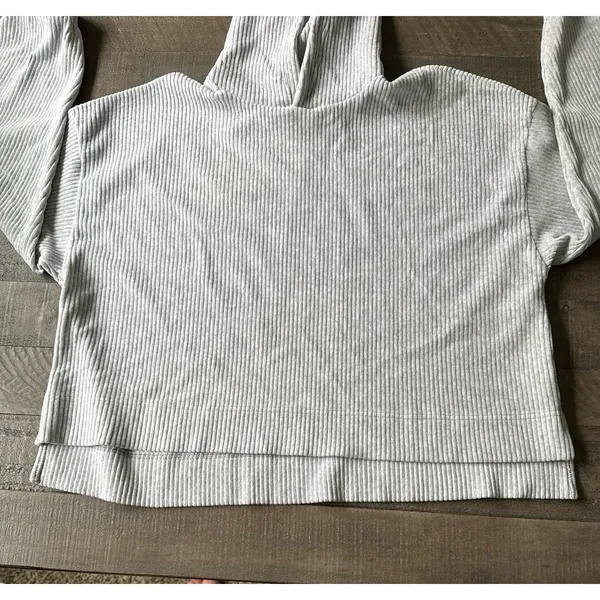 Aerie Women's Gray Ribbed Knit Oversized Cropped‎ Pullover Hoodie Size Large - Image 4