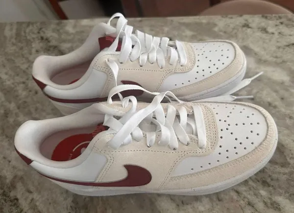 Nike Shoes Brand New - Image 2