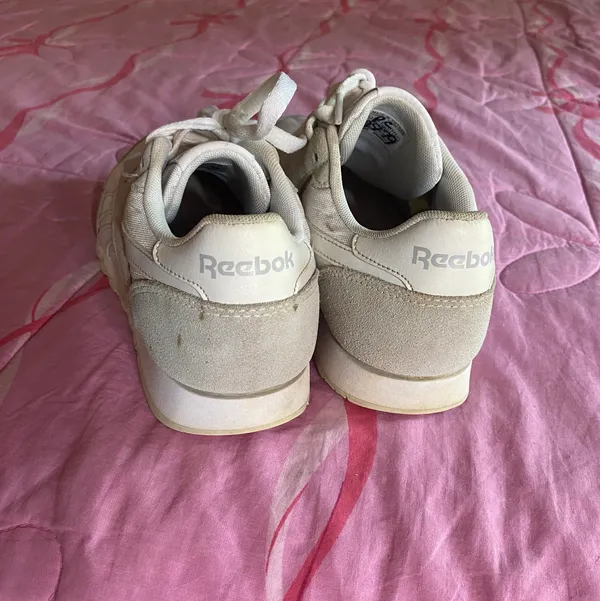 Reebok sneakers - Image 3